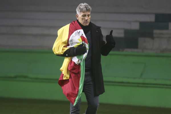 Renato elogia desempenho do Grêmio e destaca importância da vitória