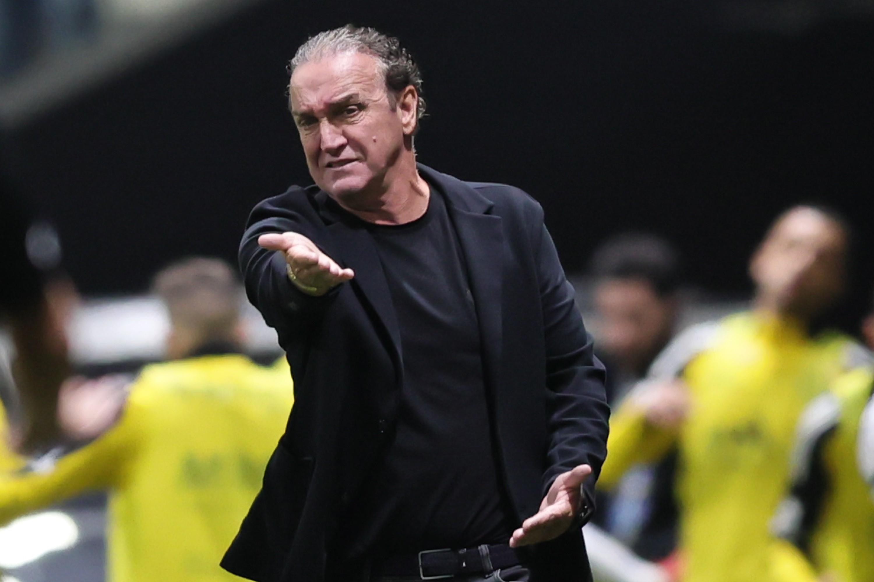 Reforços? Cuca comenta contenção de gastos no Atlético-MG