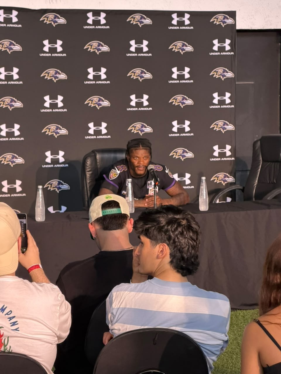 NFL no Rio: Lamar Jackson se encanta com torcida brasileira e planeja outro baile contra Cowboys