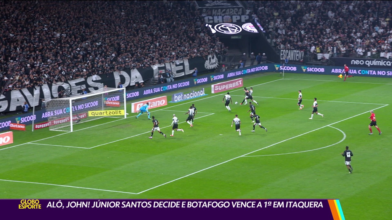 Alô, John! Júnior Santos decide e Botafogo vence a 1ª em Itaquera