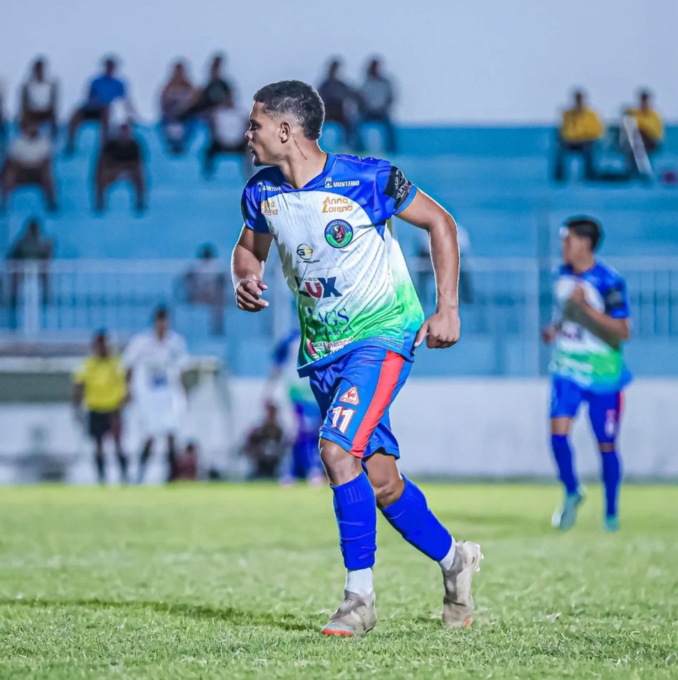 Gabriel Rocha, o Gabigol, em sua passagem pelo Serrano-PB  Foto: Reproduo / Instagram