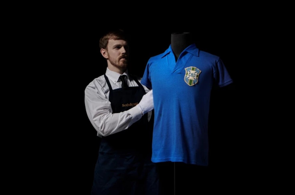 Camisa de Pelé na final da Copa de 1958 salvou museu em Alagoas e vai a leilão por R$ 30 milhões