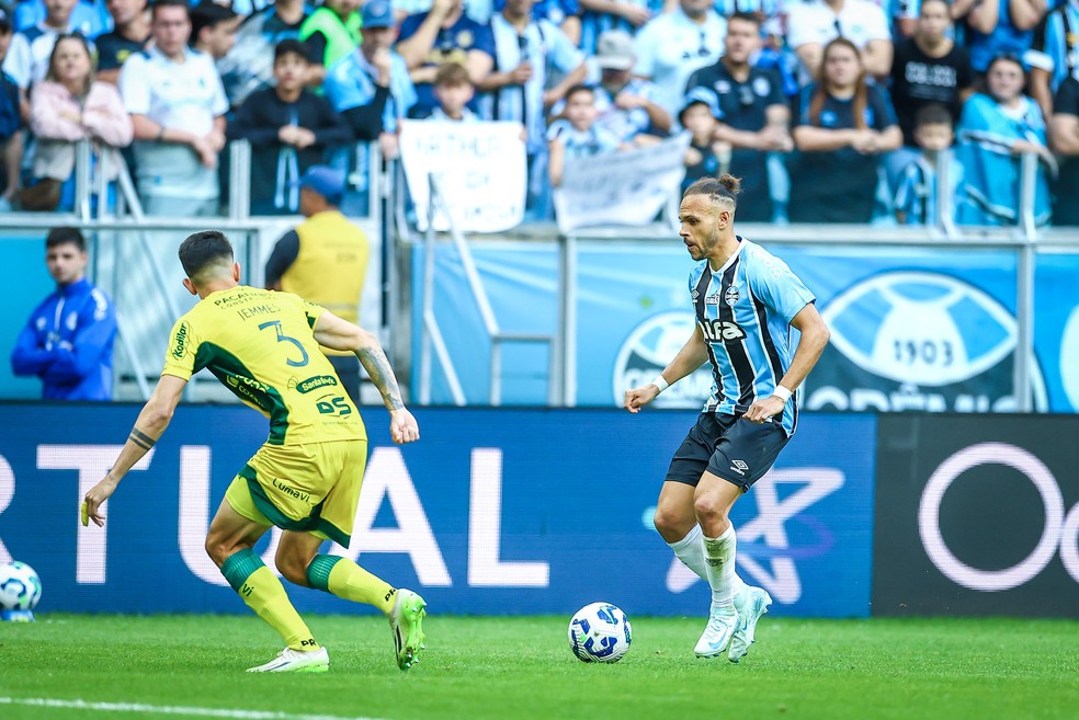 Braithwaite é o artilheiro do Grêmio na temporada, com 15 gols, e fez o último jogo do ano contra o Mirassol — Foto: Lucas Uebel / Grêmio / Divulgação