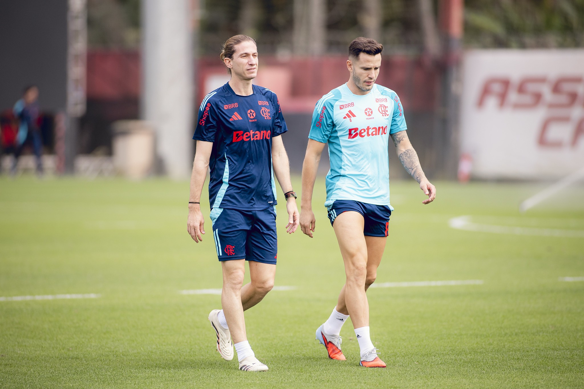 Escalação do Flamengo: Saúl treina e fica à disposição de Filipe Luís para clássico contra o Vasco
