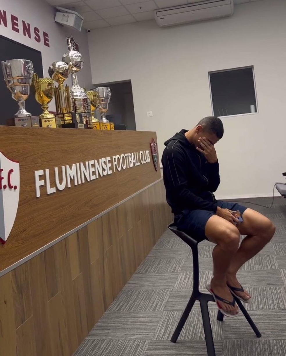 Foto de André emocionado viraliza nas redes sociais — Foto: Reprodução X