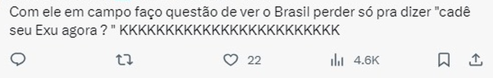 Paulinho sofre intoler&acirc;ncia religiosa nas redes socias ap&oacute;s entrar em campo pela Sele&ccedil;&atilde;o &mdash; Foto: Reprodu&ccedil;&atilde;o/Redes Sociais