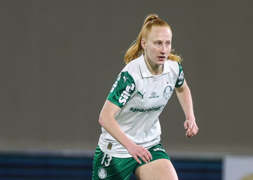Zagueira recusa proposta e fica no Palmeiras; valor seria segunda maior venda do feminino no Brasil
