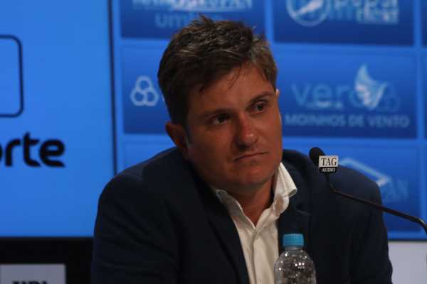 Grêmio confirma acerto com goleiro e deve anunciar Marchesín nos próximos dias