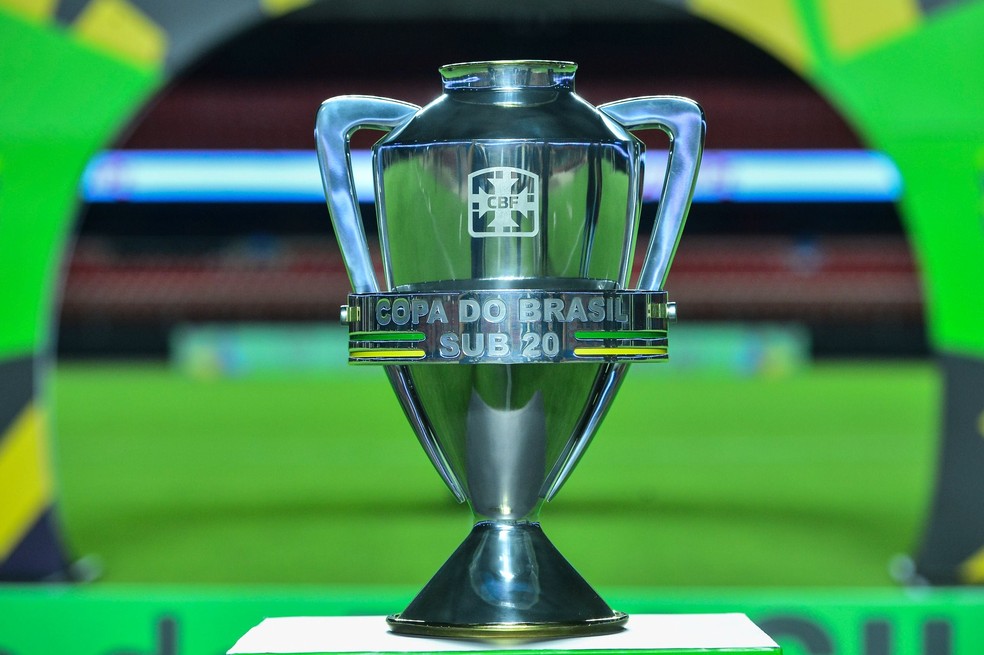 Troféu da Copa do Brasil Sub-20 — Foto: Staff Images / CBF