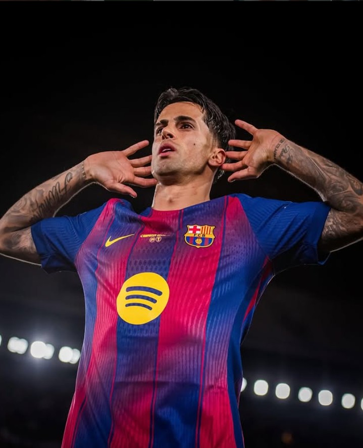 João Cancelo rescinde contrato com o Al-Hilal e fica livre para assinar com o Barcelona