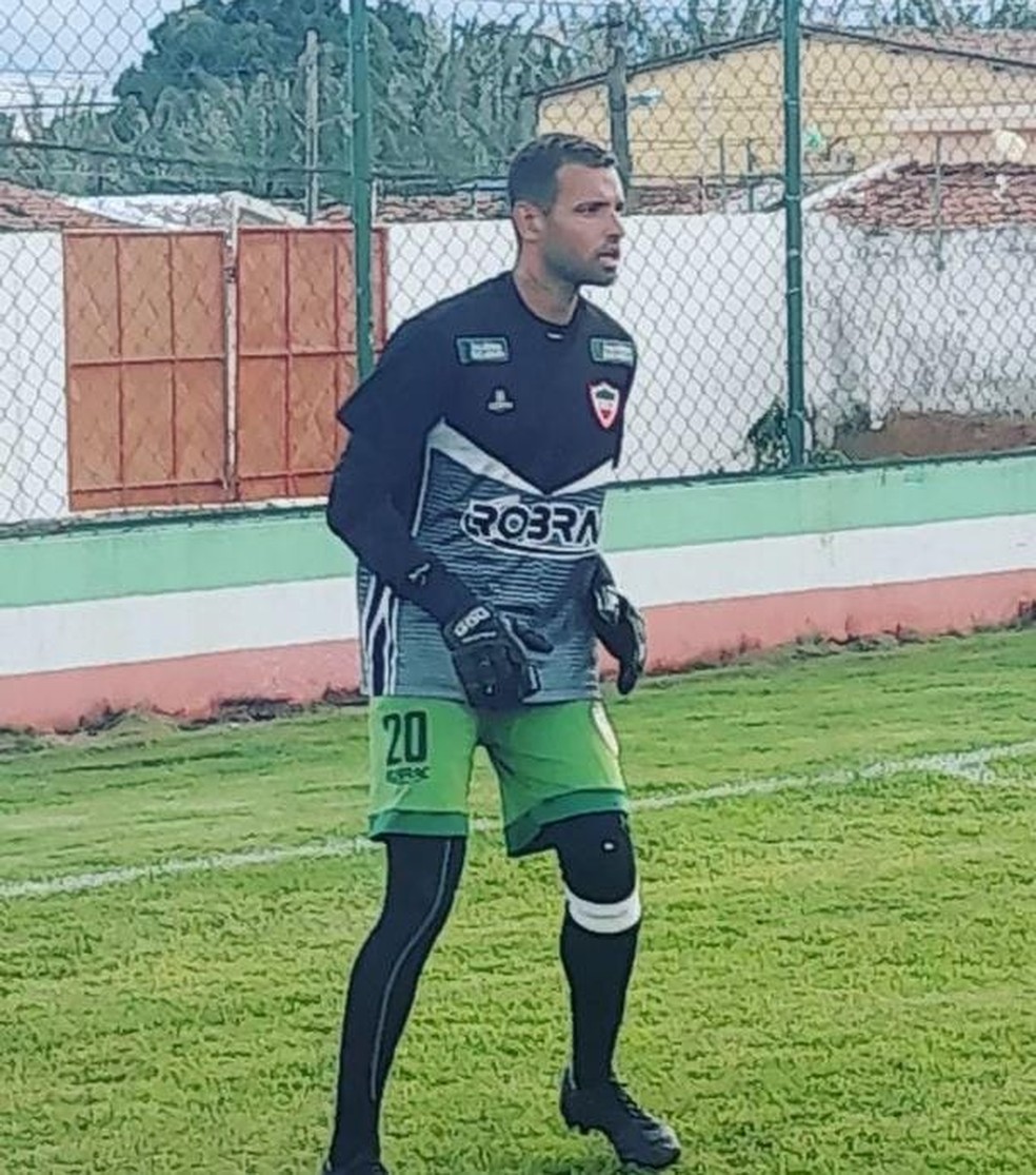 Pedro Campanelli durante treino do CSE — Foto: Ascom/CSE