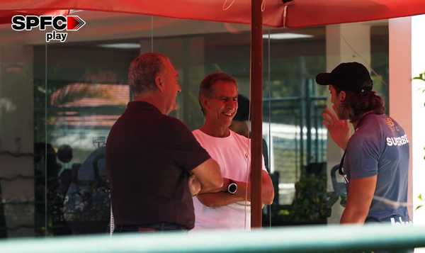 Técnico paraguaio visita CT do São Paulo para se reunir com Bobadilla