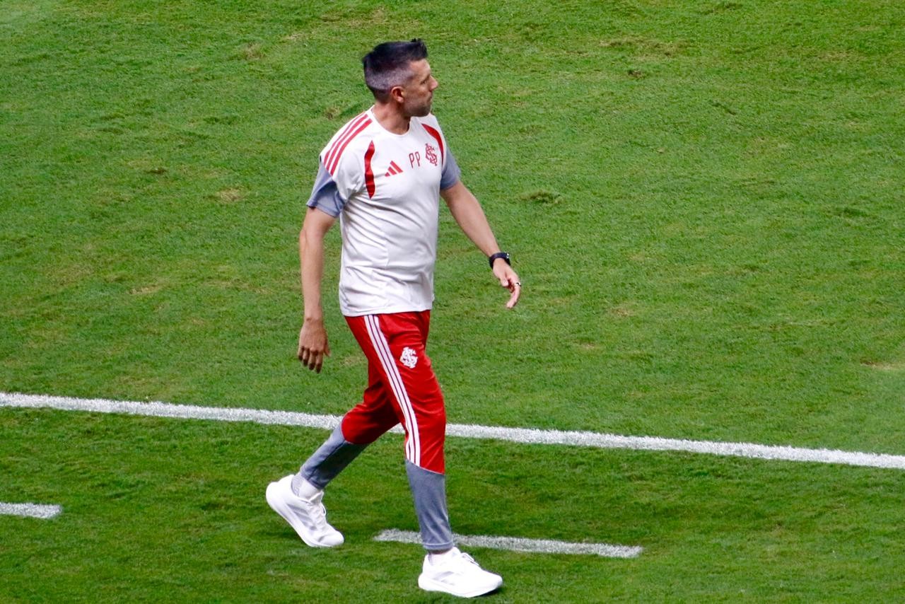 Pezzolano alerta sobre Brasileirão do Inter: 