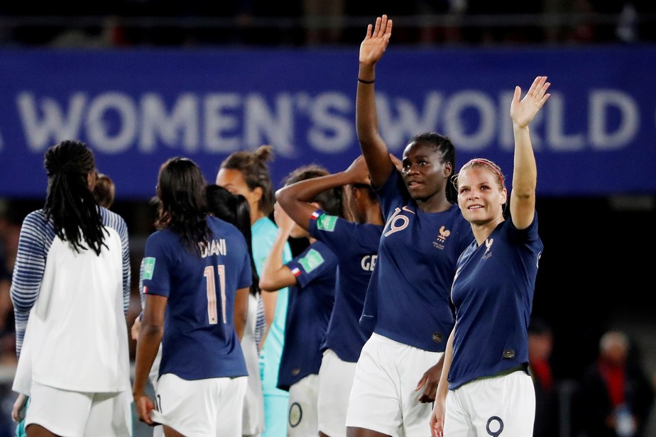 Na Copa do Mundo Feminina, Brasil perde para a França, jogo copa do mundo  feminina 