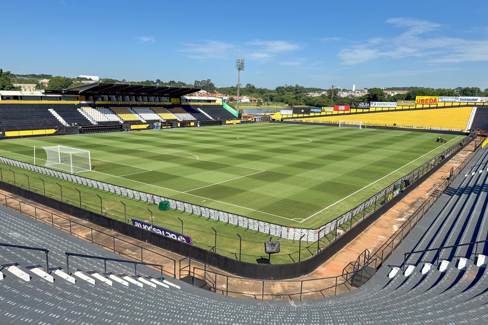 Novorizontino x Atlético-GO no Estádio Jorge Ismael de Biasi