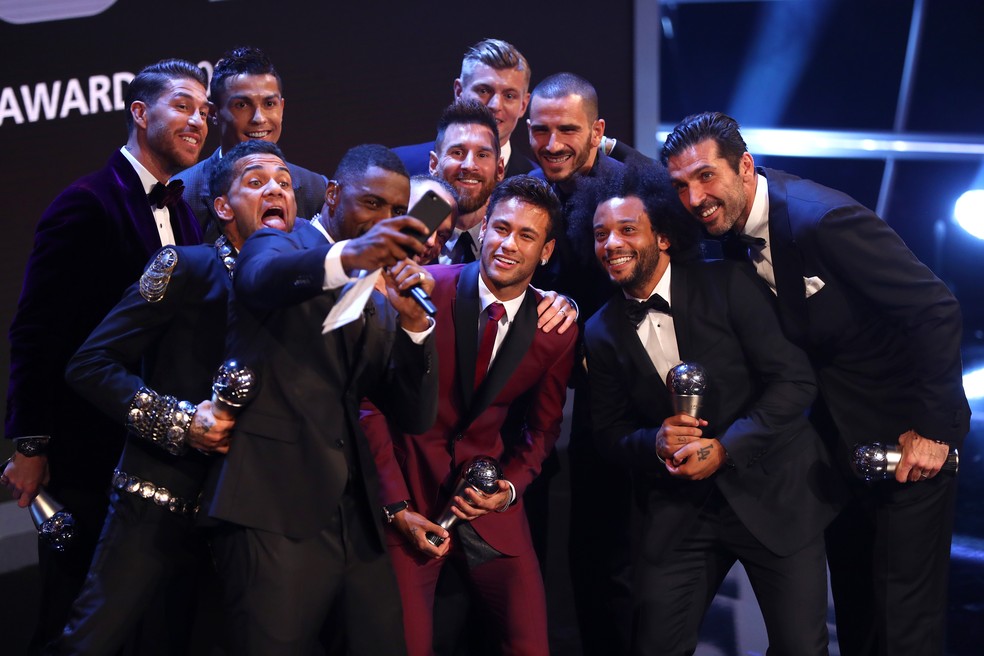Fifa divulga 10 candidatos ao prêmio de melhor do mundo e deixa Neymar fora, futebol internacional