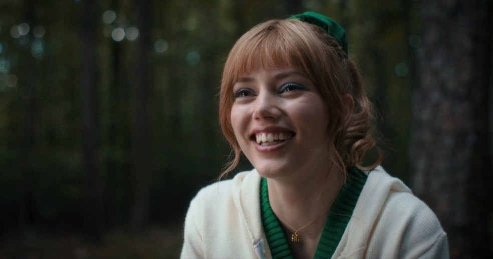 Grace Van Dien interpretando Chrissy em Stranger Things — Foto: Reprodução