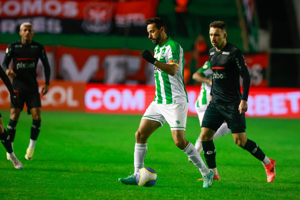 Juventude x Flamengo — Foto: Luiz Erbes/AGIF