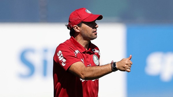 Escalação para decisão! Abel Ferreira mantém dúvidas sobre titulares contra o Cerro
