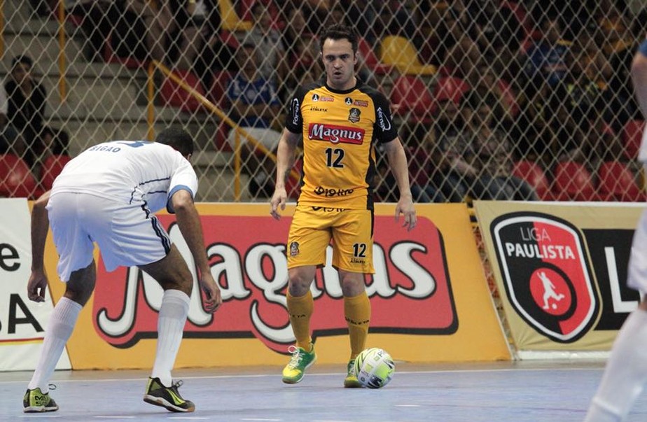 Tenis futsal falcao hot sale 2017