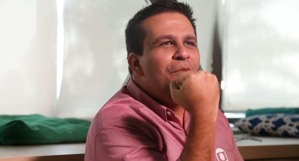 Daniel Pereira, o Dandan, narrador do Grupo Globo  — Foto: Reprodução