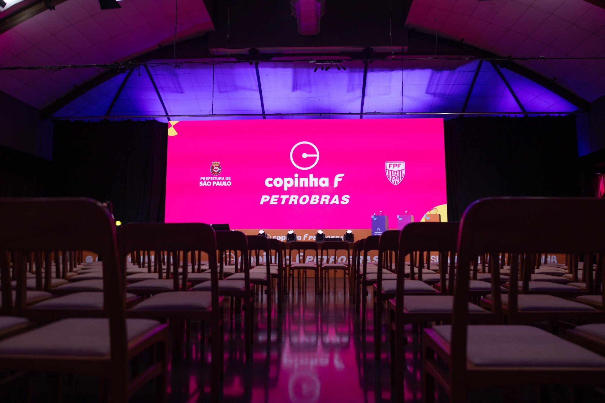 Copinha F 2026 tem três estreantes e final no Canindé; veja grupos e formato de disputa