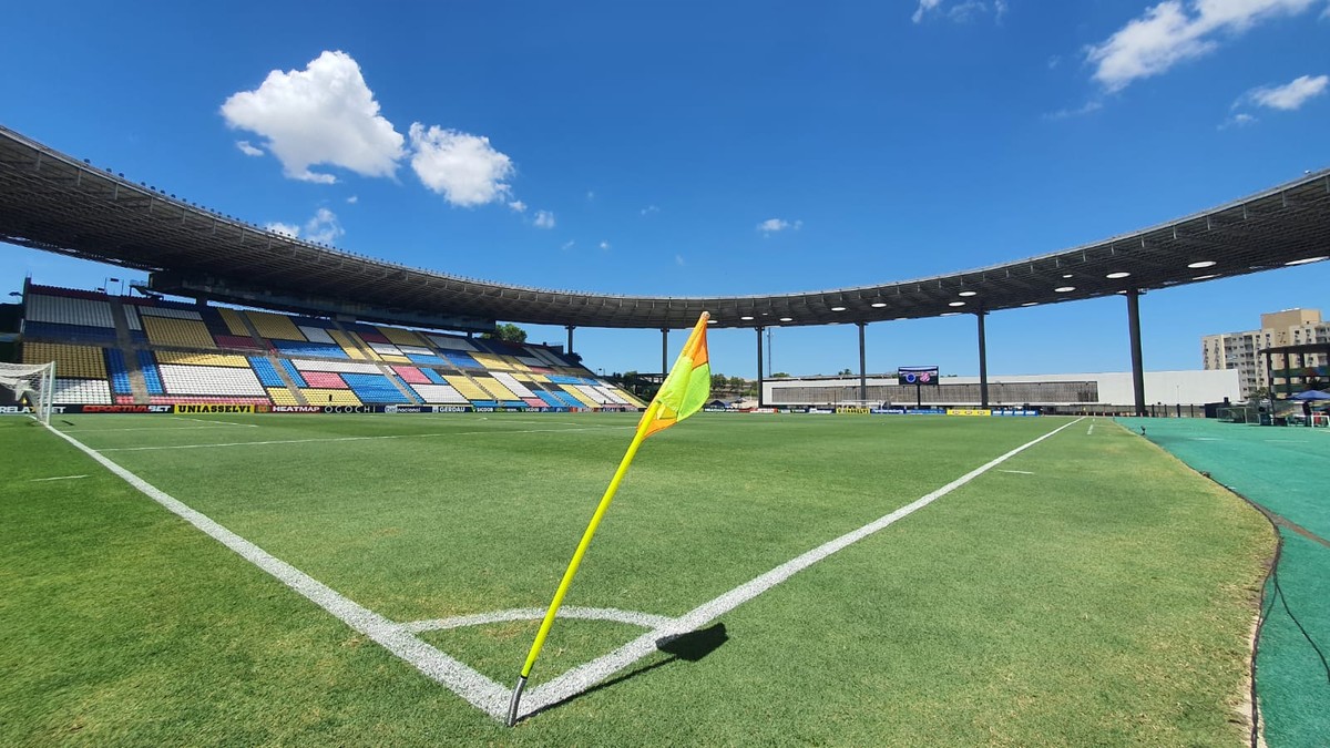 Flamengo escolhe Cariacica para jogar contra o Athletico, Corinthians  havia recusado empréstimo da Arena