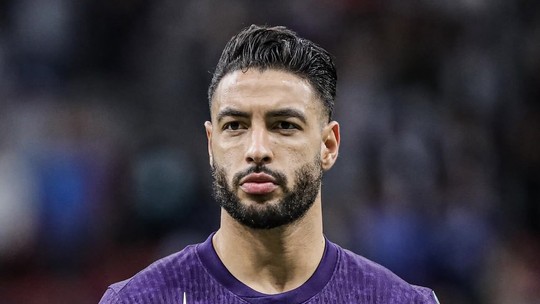 Vasco negocia valores com o Pumas para fechar contratação de Nathan Silva