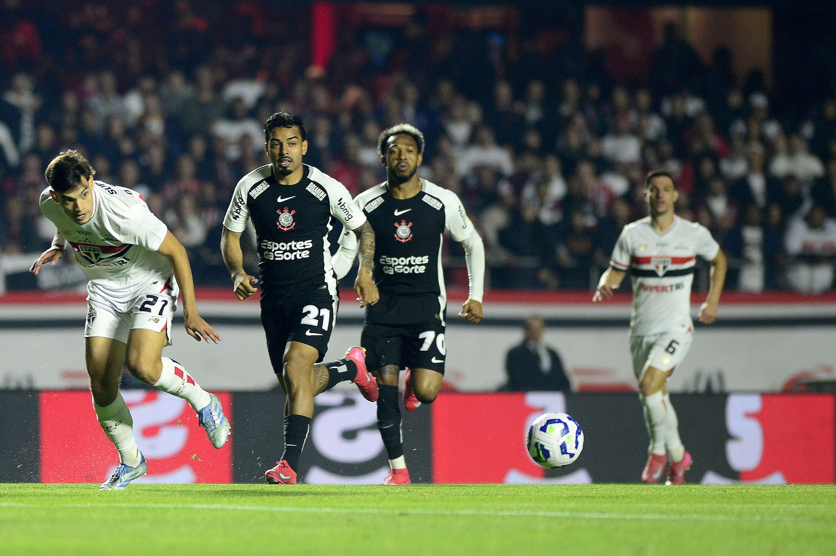 Corinthians tem terceiro pior desempenho fora de casa na era dos pontos corridos do Brasileirão