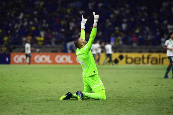 Palmeiras recebe bolada de CBF e Crefisa com título; veja como clube deve usar receita