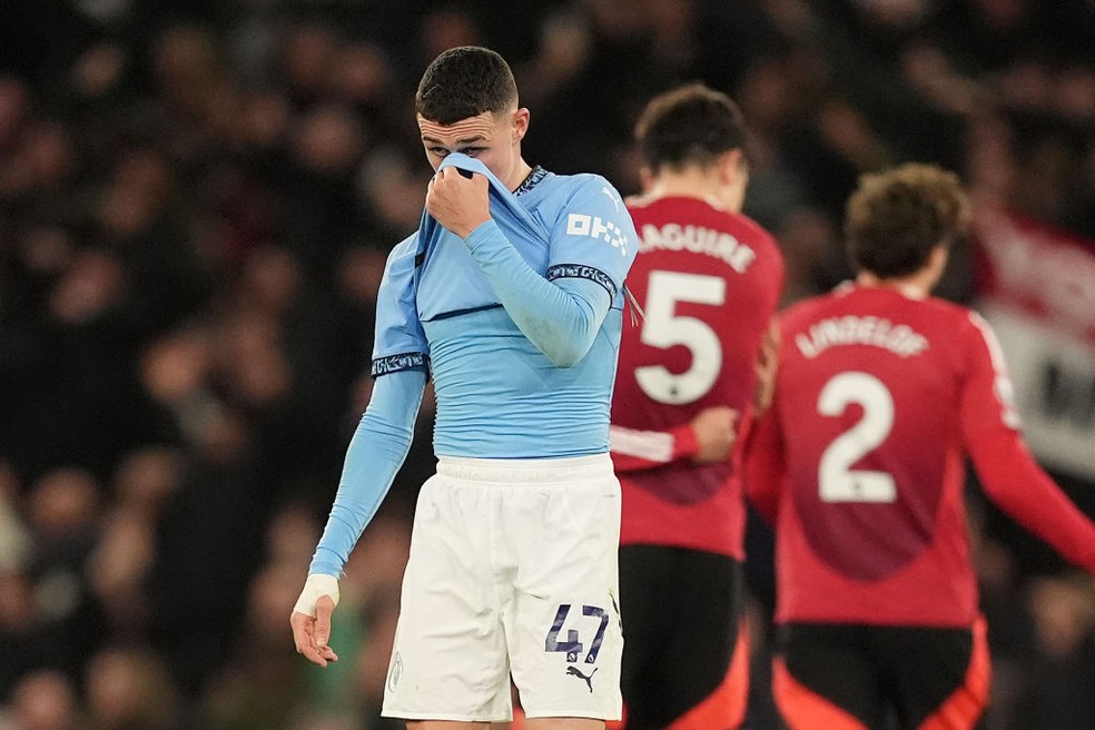 Melhor jogador da Premier League 2023/24, Phil Foden é um dos atletas que vivem má fase técnica no Manchester City — Foto: Getty Images
