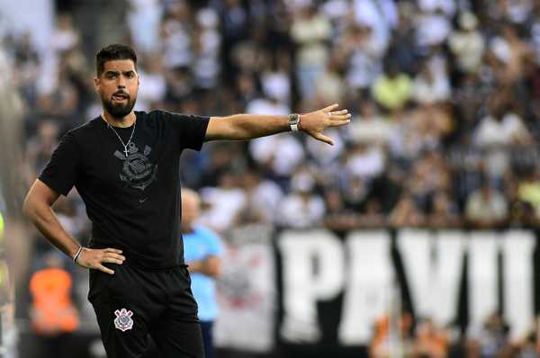 Desfalques no Corinthians para rodada decisiva do Paulistão: Gustavo Henrique e António Oliveira