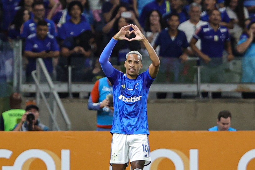 Matheus Pereira; Cruzeiro — Foto: Fernando Moreno/AGIF