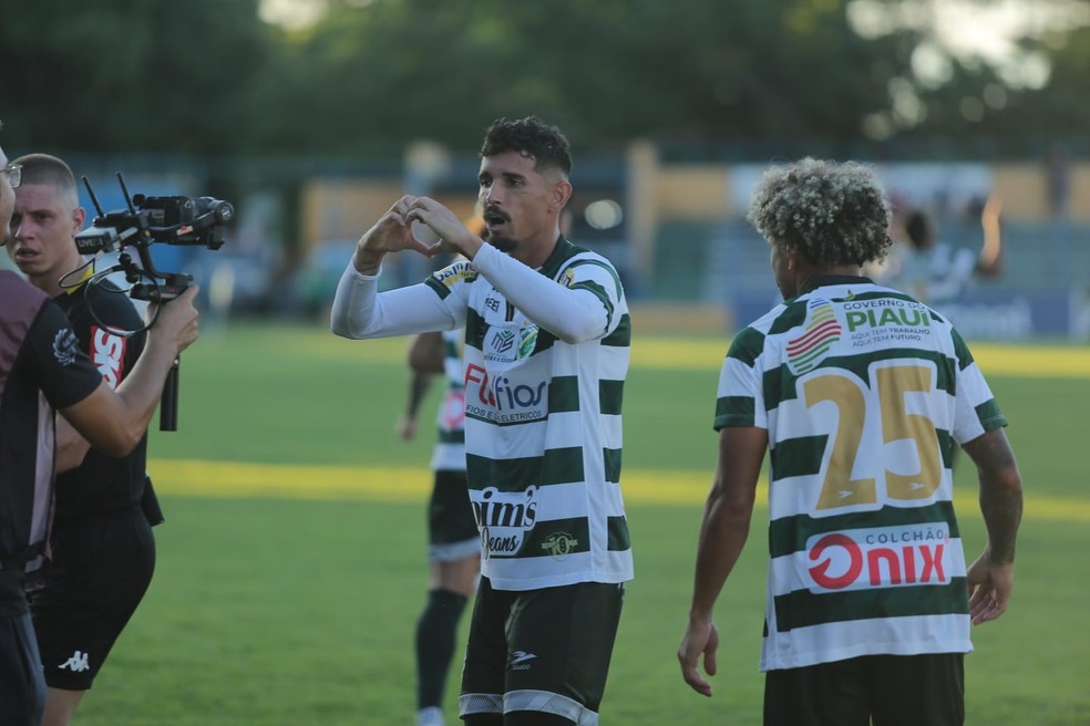 Aparecidense vence o Ypiranga-RS e estreia com vitória na Série C