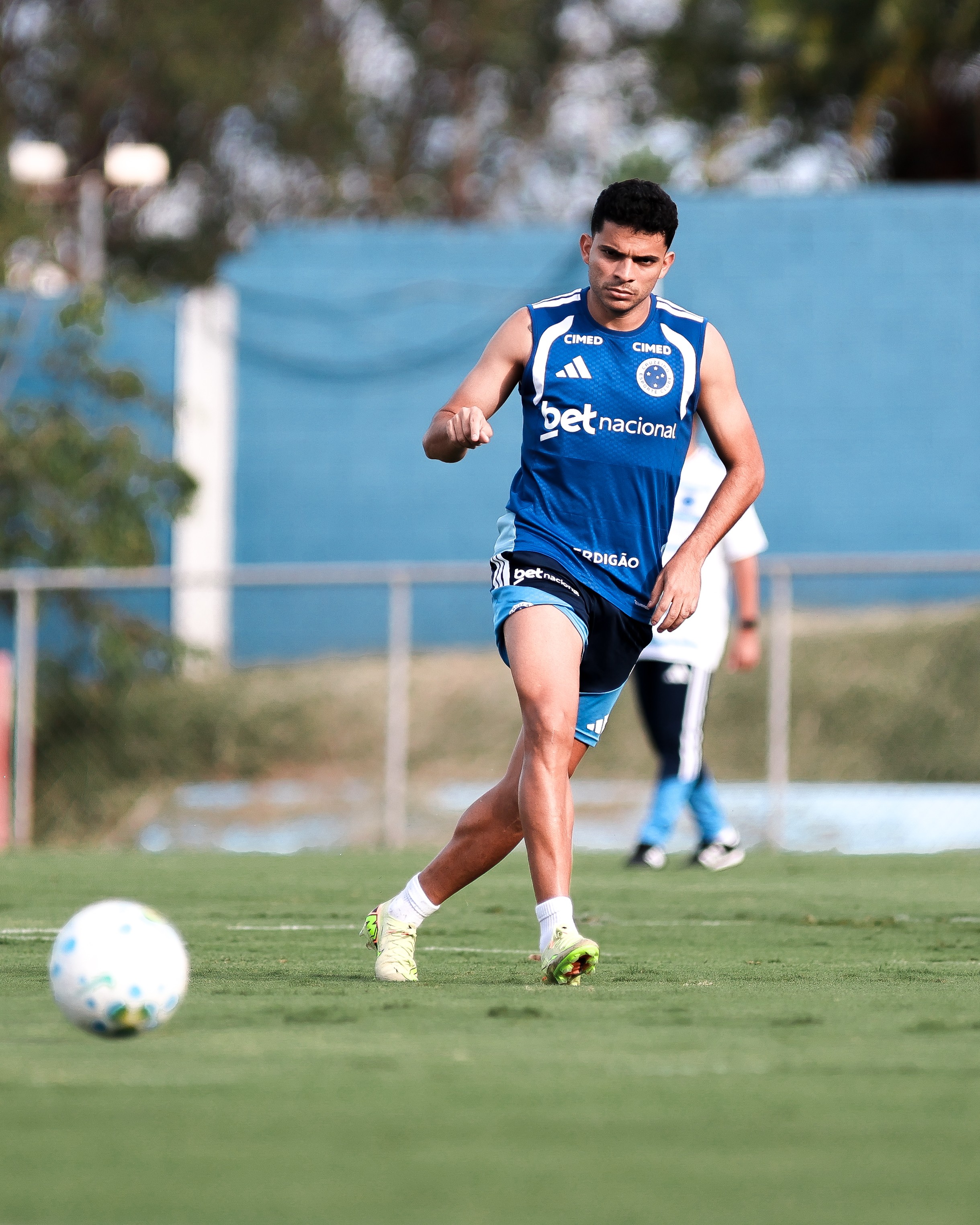 Desfalques e retornos marcam a preparação do Cruzeiro para duelo decisivo contra o Palmeiras