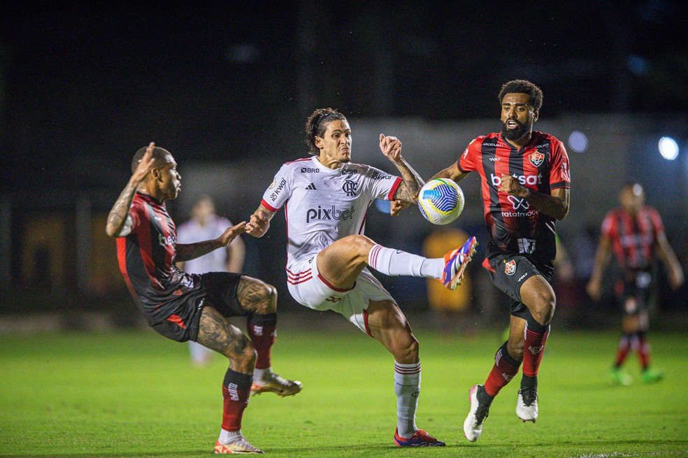 Vitória x Flamengo — Foto: Jhony Pinho/AGIF