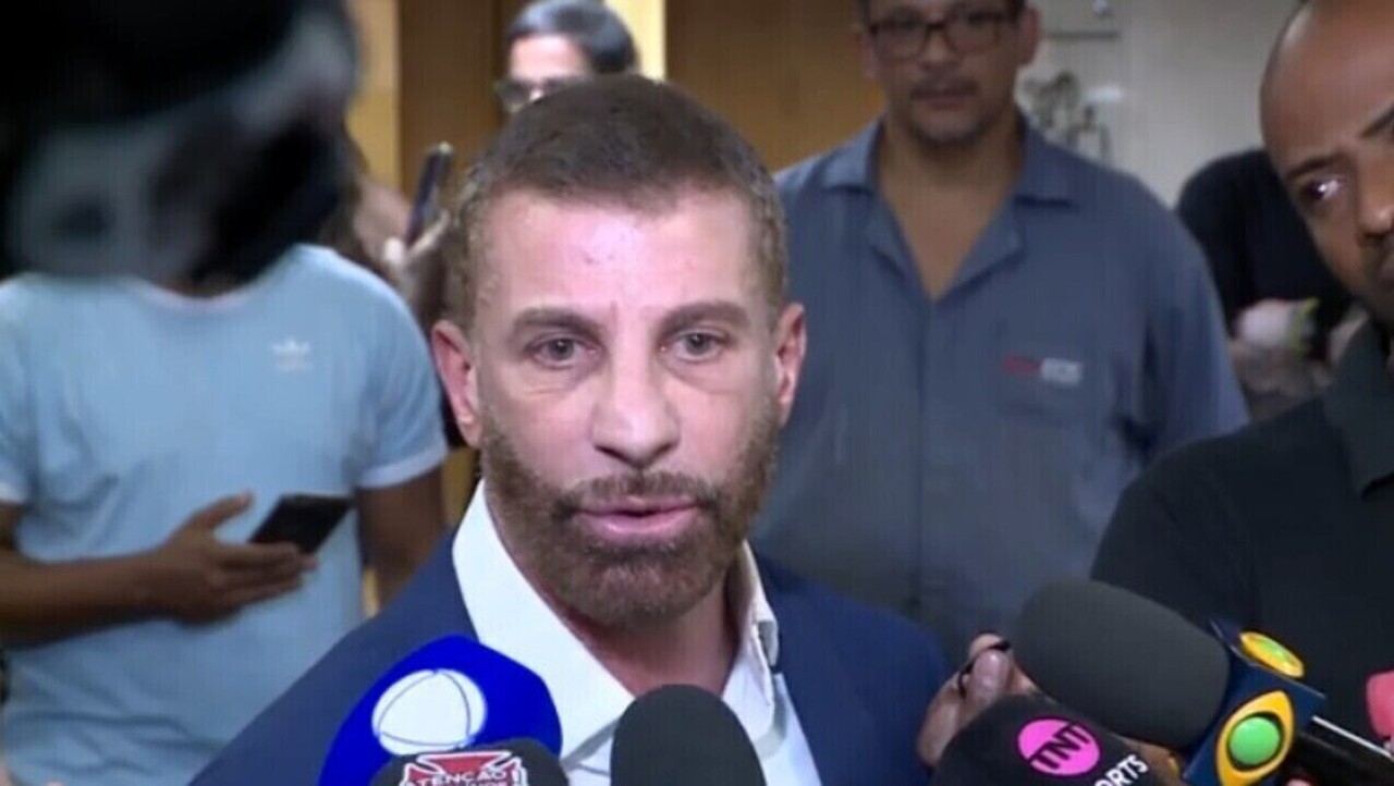 Pedrinho defende o Vasco contra críticas duras do presidente do Cuiabá