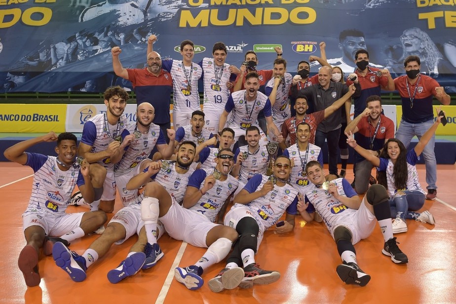 Niterói Vôlei vence o Minas e mantém liderança da Superliga B