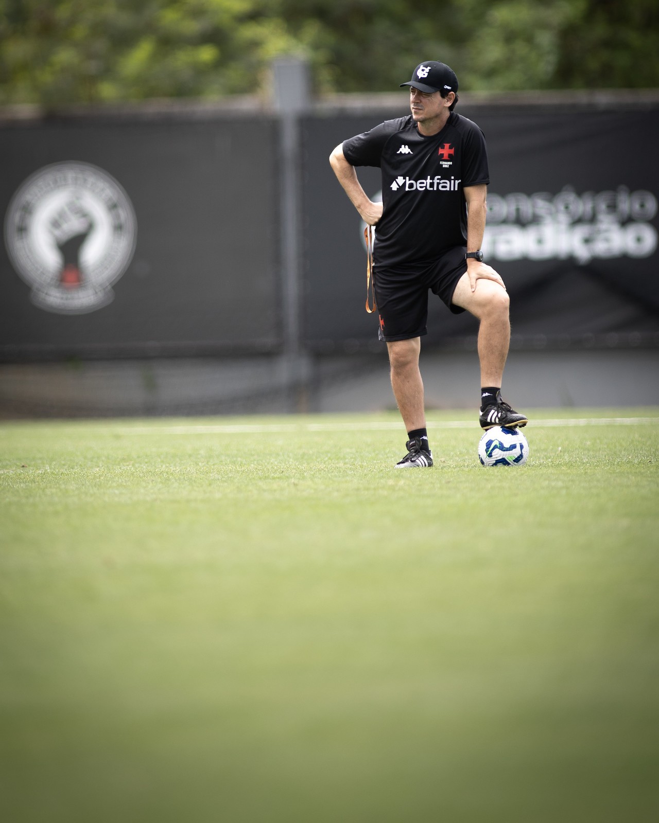 Vasco quebra longos tabus com Diniz e mira o próximo: voltar a vencer o Palmeiras