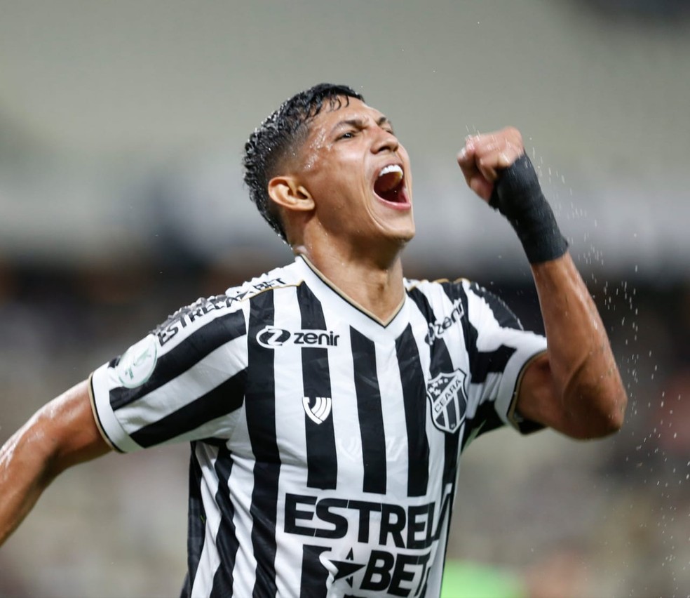 Erick Pulga tem contrato com o Ceará até 2025 — Foto: Kid Jr./SVM
