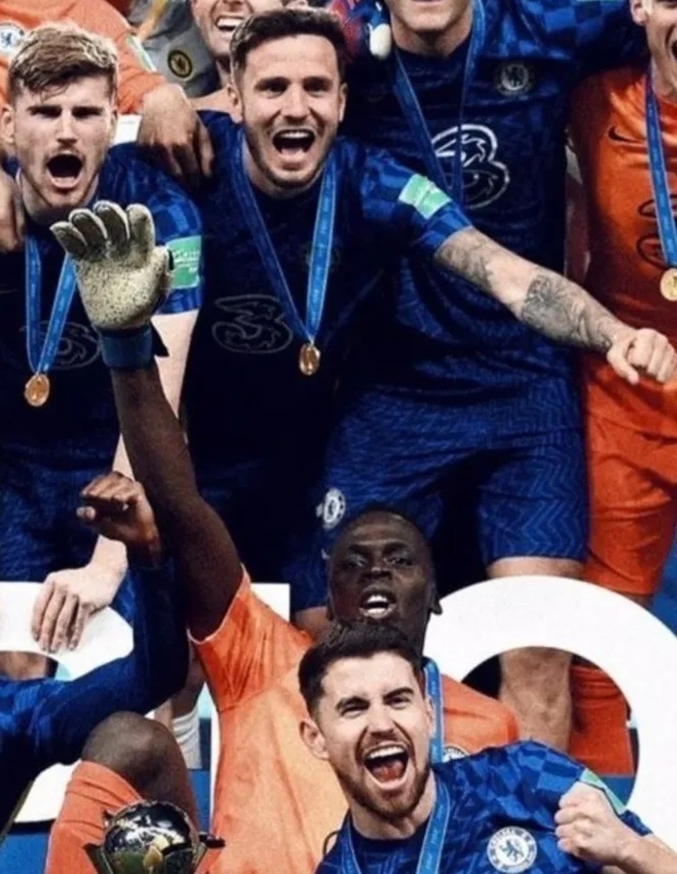 Sal e Jorginho jogaram juntos no Chelsea  Foto: Divulgao