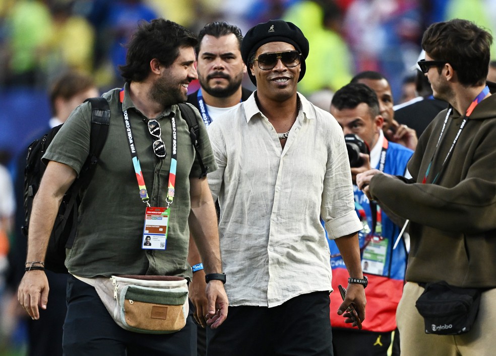 Ronaldinho Gaúcho investidor acompanha Brasil x Haiti