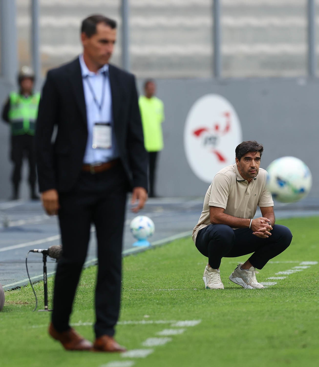 Abel destaca importância da confiança em vitória do Palmeiras contra Roberto Carlos