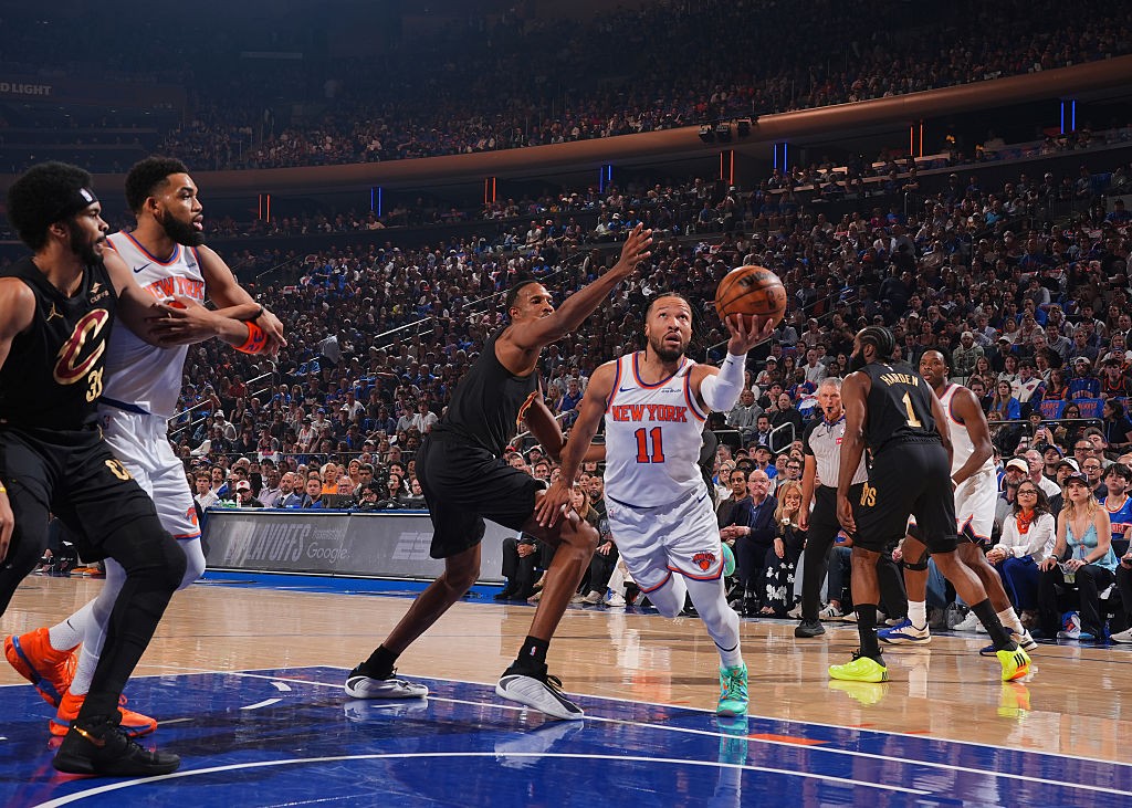 Knicks impõem virada sobre os Cavaliers na prorrogação e saem na frente na final do Leste