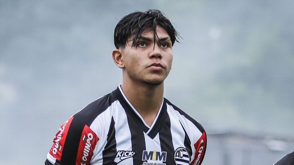 Gabriel Índio, Athletic — Gabriel Índio