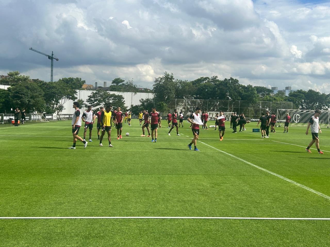 Corinthians sem Memphis e Matheuzinho no penúltimo treino antes da Supercopa