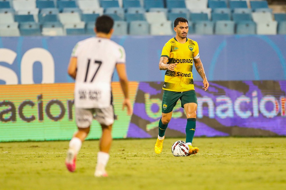 Cuiabá 3 x 0 Athletic-MG — Foto: AssCom Dourado