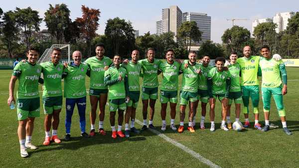 Palmeiras recupera jogadores e mira ampliar vantagem na ponta da tabela.