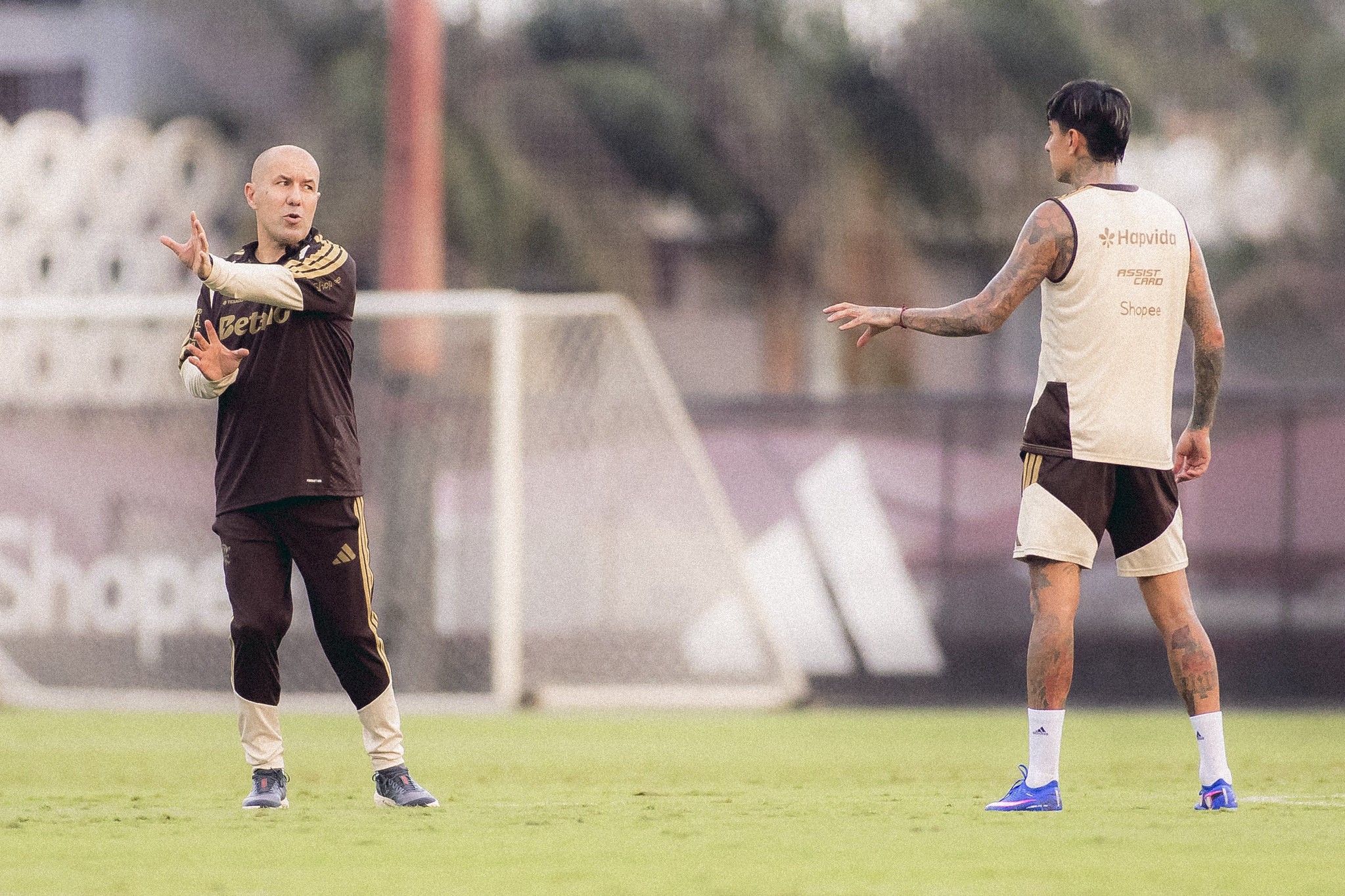 Jardim já escalou 20 de 24 jogadores possíveis no Flamengo | Ge