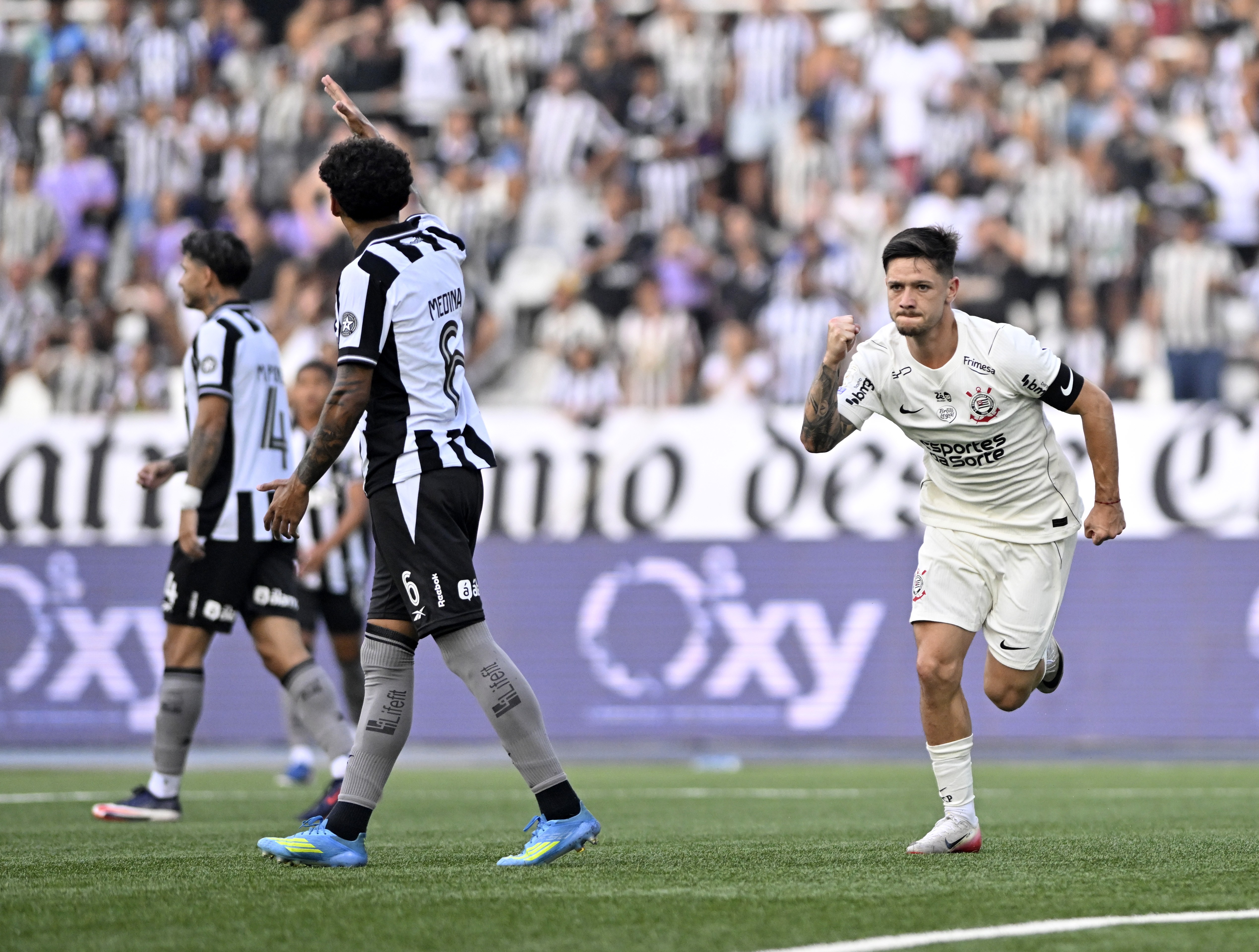 CBF define datas dos jogos do Corinthians contra Botafogo e Atlético-MG no Brasileirão
